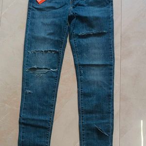 New With Tag Boyfriend Fit Jeans