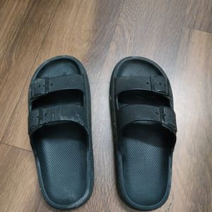 Black Rubber Sandals