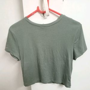 H&M Divided Pack Of Two Crop Tops