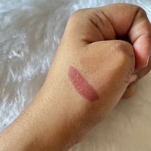 Mamaearth Creamy Matte Lipstick