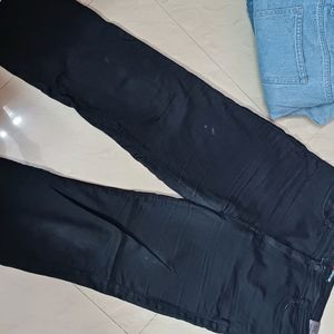 Black Skim Fit Comfy Jeans