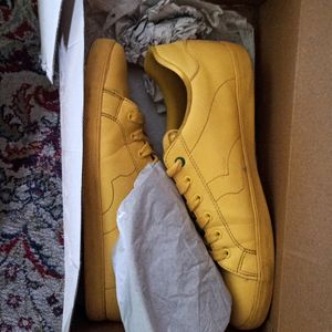 Benetton Rare Yellow Sneakers