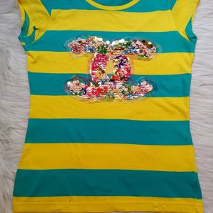 Colorful Tshirt For Girls💚💛