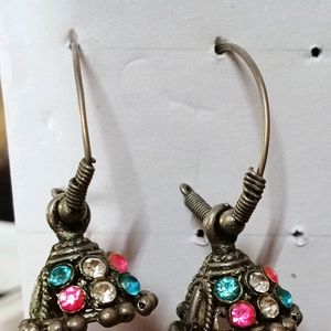 Earings