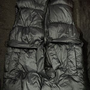 H&M Tiebelt Puffer Vest