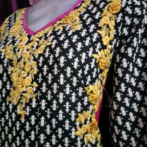 Beautiful Embroidery Kurti