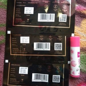 Manish Malhotra Sheet Mask With Cute  Freebie