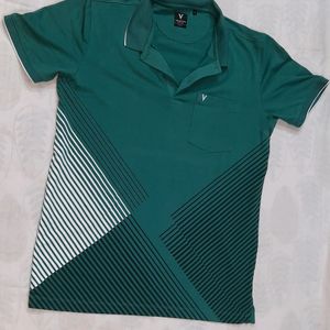 ☆Van Heusen Green T Shirt☆