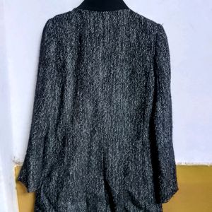 Stylish Warm Long Coat For Women Size Medium