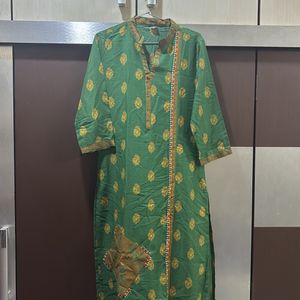 Kurta And Leggings Set