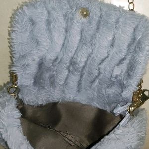 Furr Sling Bag