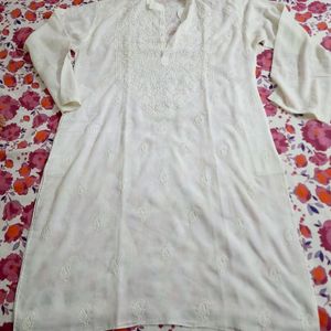 Men White Chikankari Kurta 1