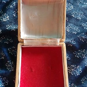 Jewellery box