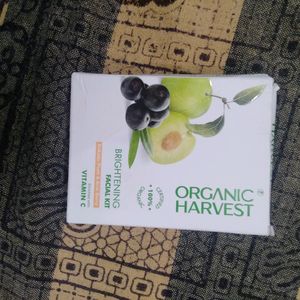 Organic Harvest Facial Kit