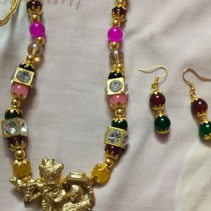 Like New Jewellery Set