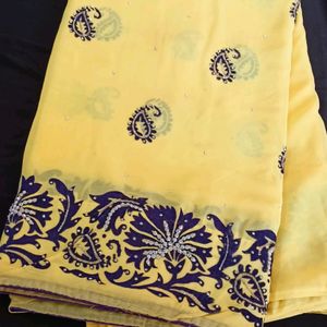 Women's Embroidered Saree