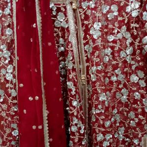 Red Upper With Dupatta