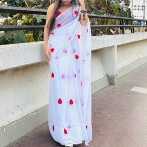 Heart Print Saree