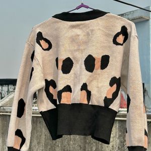 Urbanic Pullover Sweater