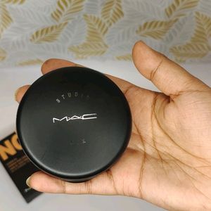 Mac Studio Fix Professional Compact