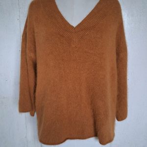 V Neck Pull Over