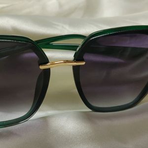 Green Frame Women Sunglasses..