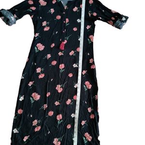 Straight Fit  Floral Kurta