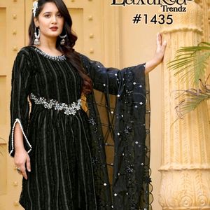 New Stayle Pakistani Poshaq Dresses Beautiful Dres