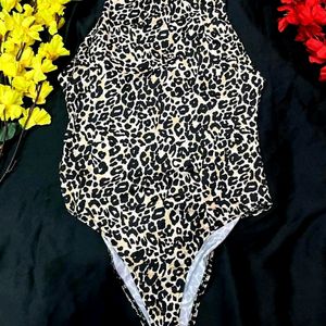 Zara leopard bodysuit