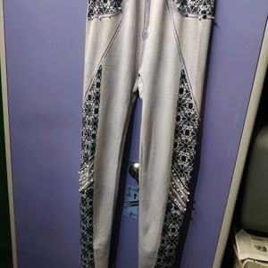 Grey Beautiful And Colourful Denim Jeggings