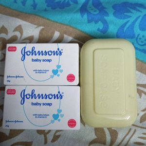 2 Johnson's Baby Soap With Case