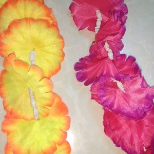 2 Plastic Flower Mala/ Haar