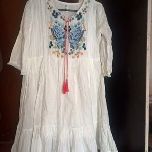 White Chickankari Flared Kurti ✨💙