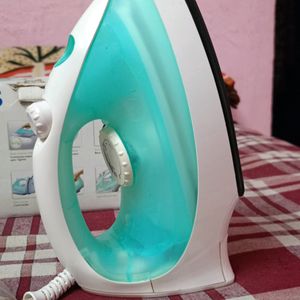 Worth 1700₹ 2 Years Warranty Philips Steam Iron