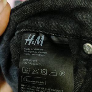 H&M Black Curvy Jeggings ultra high Waist Ankle