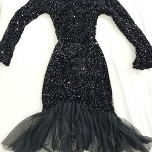 Sequin Mermaid Tail Off Shoulder black Dress