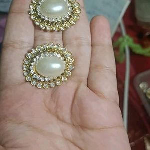 White Stone Stud