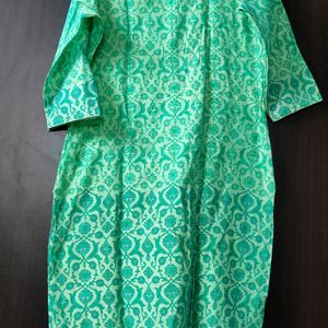 Printed Green Shaded L Kurta