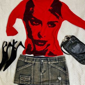 red graphic face y2k tee