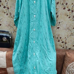 2 Kurtis Available