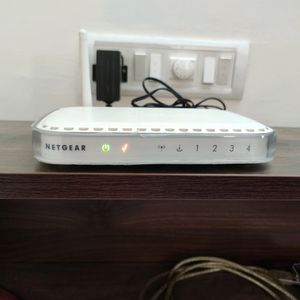 NETGEAR WIRELESS ROUTER -WORKING