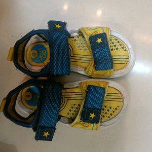 Campus Yellow Blue Sandals