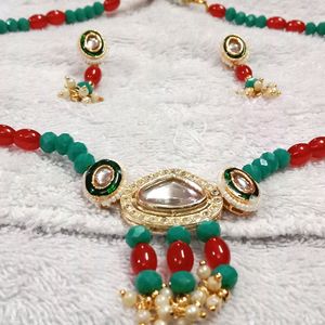 Necklace Set