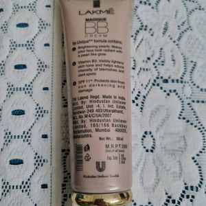 LAKME 9 TO 5 Magique BB CREAM