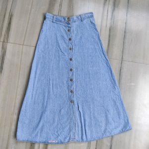 Torny Design Button Denim Skirt