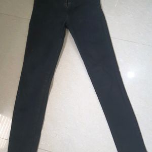 Black Jeans