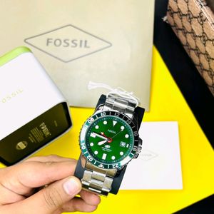 Fossil Dive timepiece