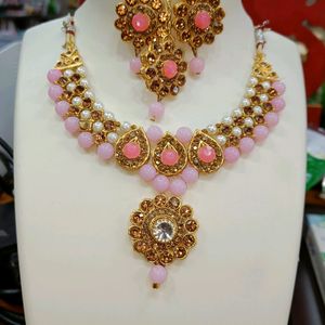 Beautiful Light Jewellery Set