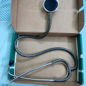 Medico's Essential-stethoscope!!