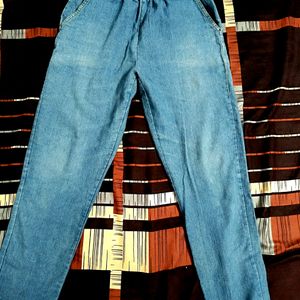 Bell Bottom Jeans And Straight Fit